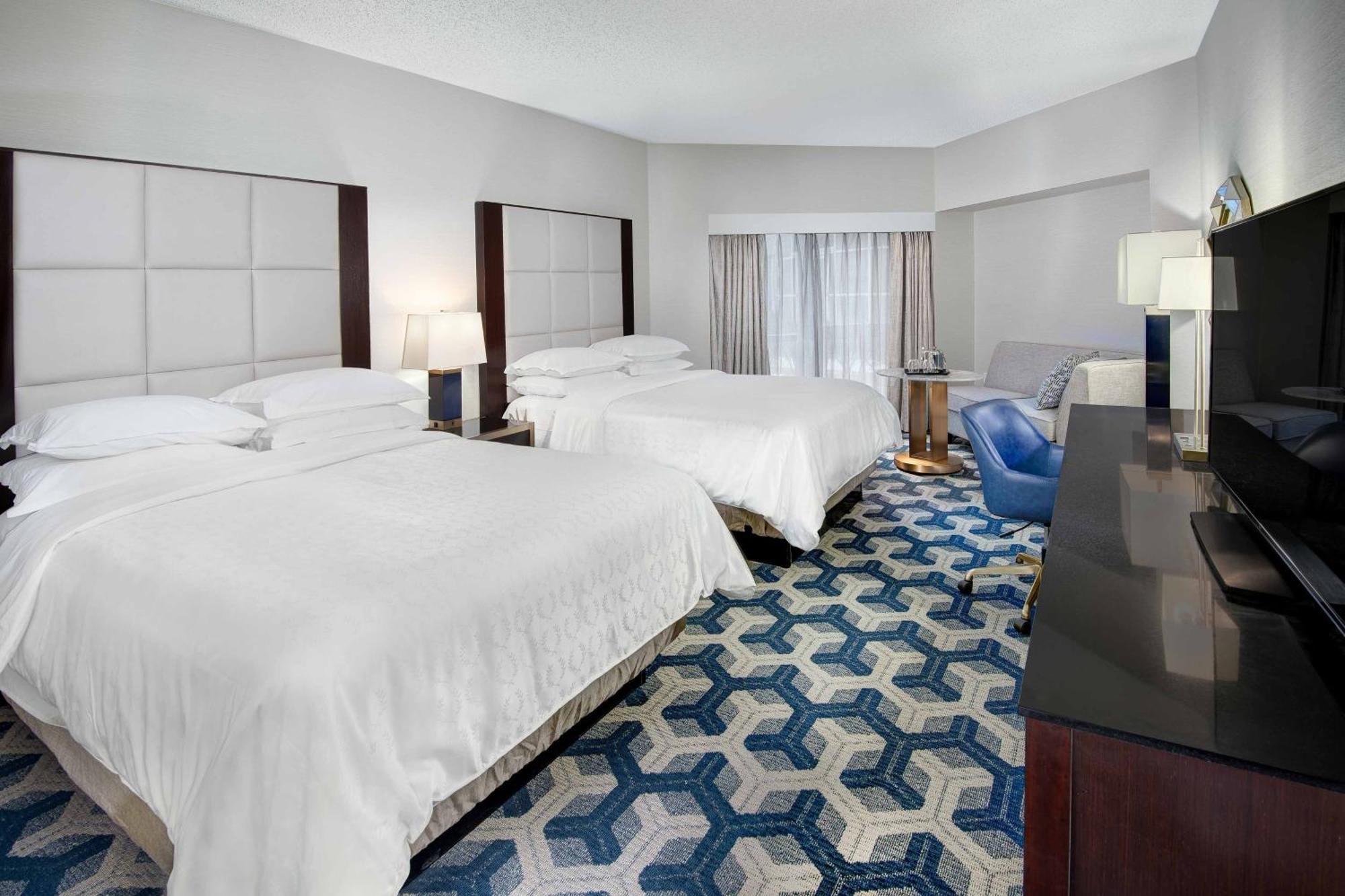 Sheraton Eatontown Hotel Екстер'єр фото